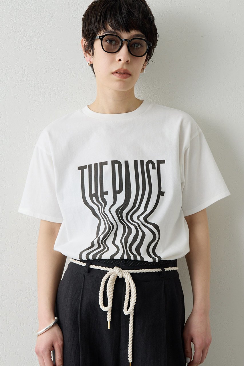 【ウィムガゼット/Whim Gazette】の【THE PAUSE】ウィーグルロゴTEE 人気、トレンドファッション・服の通販 founy(ファニー) 　ファッション　Fashion　レディースファッション　Fashion for Women　トップス・カットソー　Cut & Sew Tops　シャツ・ブラウス・オフィスカジュアル　Elegant Blouses & Button-Ups　ロングTシャツ・Tシャツ　Longline T-Shirts & Tees　カットソー・ベーシックTシャツ　Cut-and-Sewn Tops / Stretch Tees & Basics　ショート　Short, Short Length　シンプル　Simple, Minimal　ジャケット　Jacket, Outerwear　スリーブ　Sleeve, Long Sleeve / Short Sleeve　プリント　Print, Printed Pattern　 other-1|ID: prp329100004932438 ipo3291000000037021246
