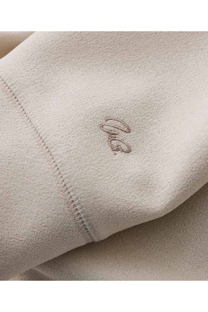 【ウィムガゼット/Whim Gazette】の刺繍Vガゼットプルオーバー 人気、トレンドファッション・服の通販 founy(ファニー) 　ファッション　Fashion　レディースファッション　Fashion for Women　トップス・カットソー　Cut & Sew Tops　シャツ・ブラウス・オフィスカジュアル　Elegant Blouses & Button-Ups　ロングTシャツ・Tシャツ　Longline T-Shirts & Tees　カジュアルプルオーバー・ニットトップス　Pullovers & Knit Tops / Casual Pullovers　カットソー・ベーシックTシャツ　Cut-and-Sewn Tops / Stretch Tees & Basics　アクセサリー　Fashion Accessories　ジョーゼット　Georgette, Semi-Sheer Fabric　スウェット / スエット　Sweatshirt, Sweatwear　スリーブ　Sleeve, Long Sleeve / Short Sleeve　定番　Standard, Basic Item　ロング　Long, Long-Length　other-8|ID: prp329100004932447 ipo3291000000037021336