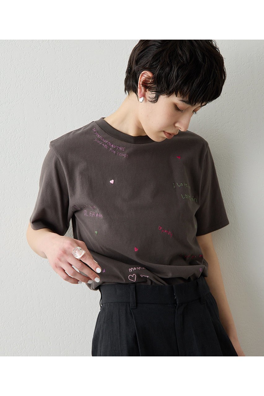 【ウィムガゼット/Whim Gazette】の【THE PAUSE】シシュウTシャツ 人気、トレンドファッション・服の通販 founy(ファニー) 　ファッション　Fashion　レディースファッション　Fashion for Women　トップス・カットソー　Cut & Sew Tops　シャツ・ブラウス・オフィスカジュアル　Elegant Blouses & Button-Ups　ロングTシャツ・Tシャツ　Longline T-Shirts & Tees　カットソー・ベーシックTシャツ　Cut-and-Sewn Tops / Stretch Tees & Basics　インナー　Innerwear　カットソー　Cut and Sewn Top　カラフル　Colorful Design　コンパクト　Compact, Small Size　ショート　Short, Short Length　ジャケット　Jacket, Outerwear　スリーブ　Sleeve, Long Sleeve / Short Sleeve　半袖　Short Sleeve, Half Sleeve　other-6|ID: prp329100004932448 ipo3291000000037021344