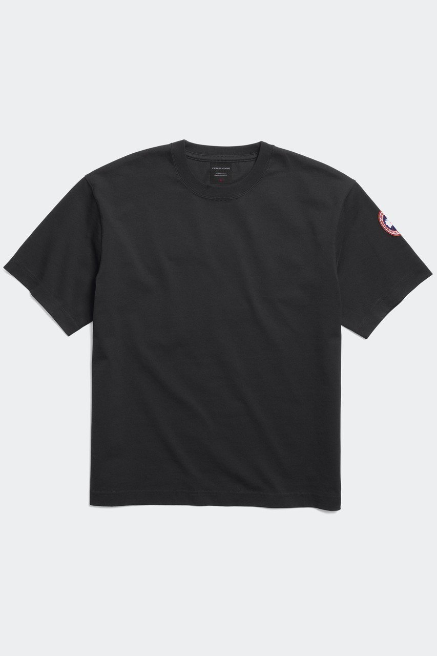 【カナダグース/CANADA GOOSE】の1622W Roam T-shirt ローム Tシャツ インテリア・キッズ・メンズ・レディースファッション・服の通販 founy(ファニー) 　ファッション　Fashion　レディースファッション　Fashion for Women　トップス・カットソー　Cut & Sew Tops　シャツ・ブラウス・オフィスカジュアル　Elegant Blouses & Button-Ups　ロングTシャツ・Tシャツ　Longline T-Shirts & Tees　カットソー・ベーシックTシャツ　Cut-and-Sewn Tops / Stretch Tees & Basics　なめらか　Smooth, Silky Texture　ショート　Short, Short Length　シンプル　Simple, Minimal　スリーブ　Sleeve, Long Sleeve / Short Sleeve　リブニット　Rib Knit, Ribbed Knit　ブラック|ID: prp329100004932496 ipo3291000000037021722