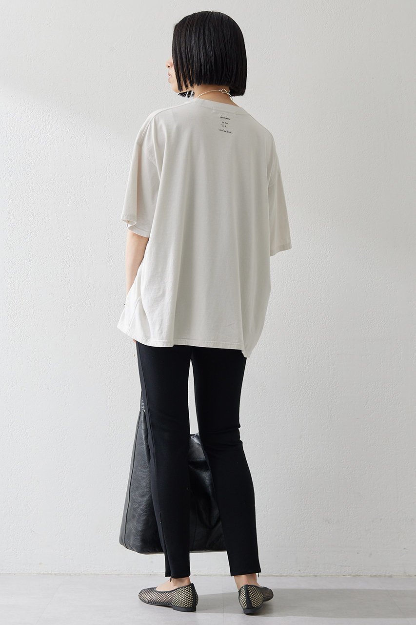 【ウィムガゼット/Whim Gazette】の【KATHARINE HAMNETT】別注ME Tシャツ 人気、トレンドファッション・服の通販 founy(ファニー) 　ファッション　Fashion　レディースファッション　Fashion for Women　トップス・カットソー　Cut & Sew Tops　シャツ・ブラウス・オフィスカジュアル　Elegant Blouses & Button-Ups　ロングTシャツ・Tシャツ　Longline T-Shirts & Tees　カットソー・ベーシックTシャツ　Cut-and-Sewn Tops / Stretch Tees & Basics　オーガニック　Organic Cotton　ショート　Short, Short Length　スペシャル　Special, Limited Edition　スリーブ　Sleeve, Long Sleeve / Short Sleeve　なめらか　Smooth, Silky Texture　バランス　Balance, Style Balance　フロント　Front, Front Design　別注　Limited Edition, Custom Order　other-3|ID: prp329100004932497 ipo3291000000037021727