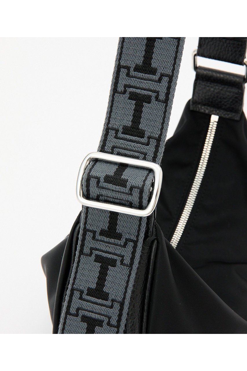 【イアクッチ/IACUCCI】のアーゴ S NYLON/CERVO 人気、トレンドファッション・服の通販 founy(ファニー) 　ファッション　Fashion　レディースファッション　Fashion for Women　バッグ　Bags　エレガント 上品　Elegant　コンパクト　Compact, Small Size　軽量　Lightweight, Ultra Light　ショルダー　Shoulder, Shoulder Strap　財布　Wallet, Purse　なめらか　Smooth, Silky Texture　人気　Popular, Best Seller　フォルム　Silhouette, Form　フロント　Front, Front Design　ポーチ　Pouch, Small Case　日傘　Parasol, UV Umbrella　メタル　Metal, Metal Parts　ワンポイント　One Point, Statement Accent　夏　Summer　other-7|ID: prp329100004932537 ipo3291000000037022127