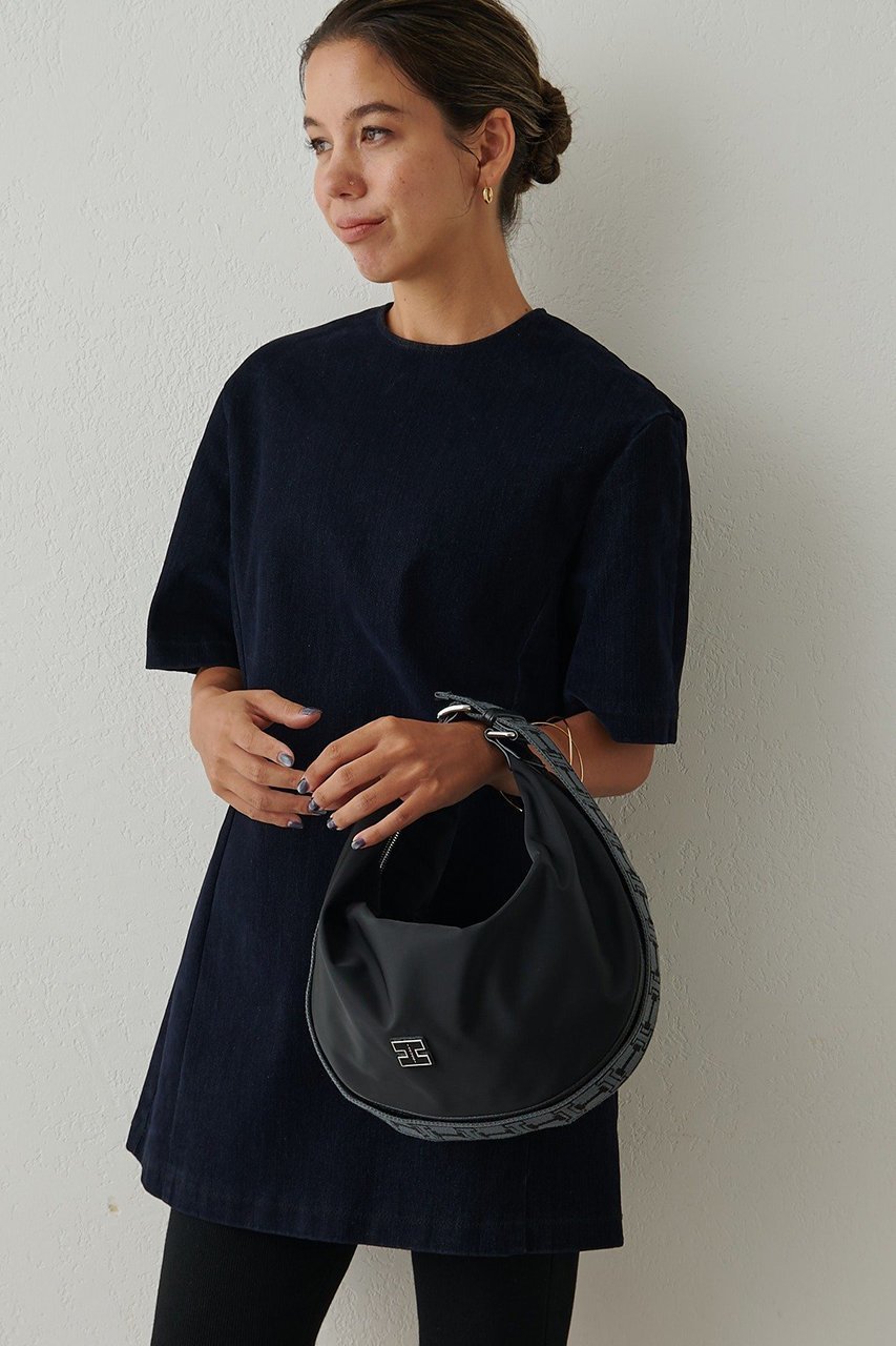 【イアクッチ/IACUCCI】のアーゴ M NYLON/CERVO 人気、トレンドファッション・服の通販 founy(ファニー) 　ファッション　Fashion　レディースファッション　Fashion for Women　バッグ　Bags　エレガント 上品　Elegant　軽量　Lightweight, Ultra Light　ショルダー　Shoulder, Shoulder Strap　タオル　Towel, Bath Towel　なめらか　Smooth, Silky Texture　人気　Popular, Best Seller　フォルム　Silhouette, Form　ポーチ　Pouch, Small Case　メタル　Metal, Metal Parts　ワンポイント　One Point, Statement Accent　other-2|ID: prp329100004932538 ipo3291000000037022131