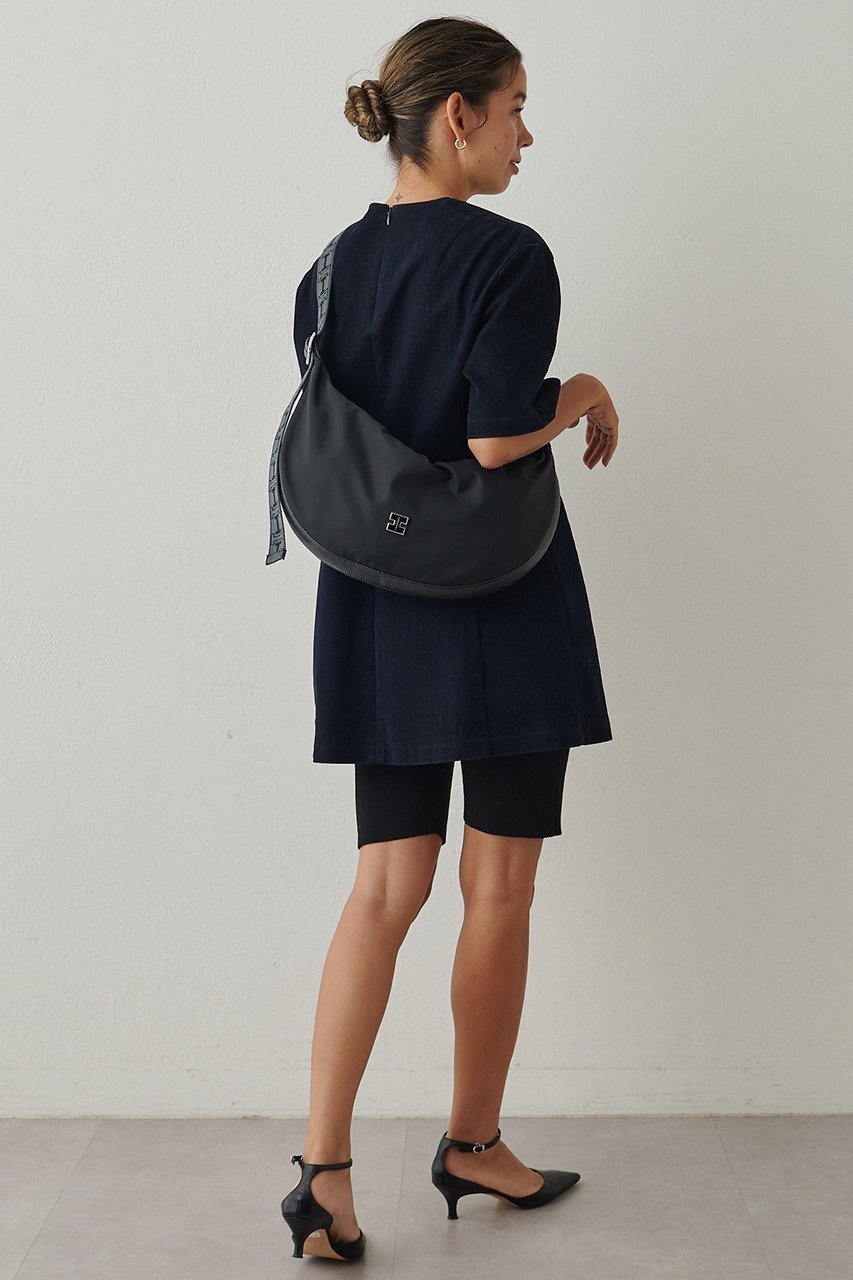 【イアクッチ/IACUCCI】のアーゴ M NYLON/CERVO 人気、トレンドファッション・服の通販 founy(ファニー) 　ファッション　Fashion　レディースファッション　Fashion for Women　バッグ　Bags　エレガント 上品　Elegant　軽量　Lightweight, Ultra Light　ショルダー　Shoulder, Shoulder Strap　タオル　Towel, Bath Towel　なめらか　Smooth, Silky Texture　人気　Popular, Best Seller　フォルム　Silhouette, Form　ポーチ　Pouch, Small Case　メタル　Metal, Metal Parts　ワンポイント　One Point, Statement Accent　other-4|ID: prp329100004932538 ipo3291000000037022133