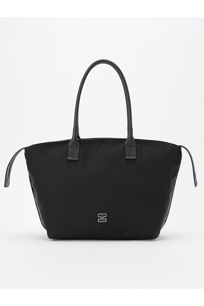 【イアクッチ/IACUCCI】のアーゴ TOTE NYLON/CERVO インテリア・キッズ・メンズ・レディースファッション・服の通販 founy(ファウニー) https://founy.com/ ファッション Fashion レディースファッション Fashion for Women バッグ Bags エレガント 上品 Elegant クラシカル Classical, Vintage-Inspired 軽量 Lightweight, Ultra Light シンプル Simple, Minimal スポーティ Sporty, Casual Athletic なめらか Smooth, Silky Texture バランス Balance, Style Balance フロント Front, Front Design ポケット Pocket, Pocket Detail メタル Metal, Metal Parts おすすめ Recommended / Our Picks ビジネス 仕事 通勤 Business / Work / Commuting |ID: prp329100004932546 ipo3291000000037022195