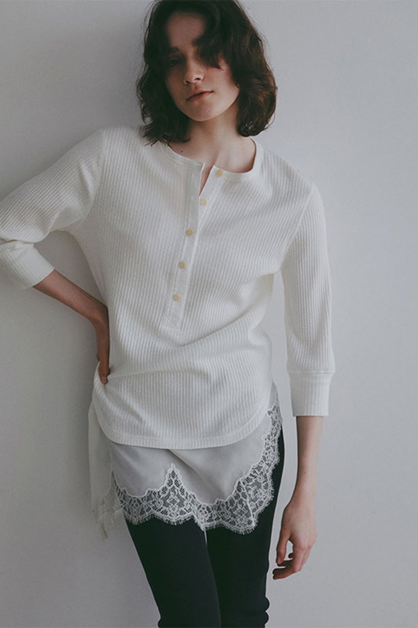 【エトレトウキョウ/ETRE TOKYO】の3/4スリーブヘンリーネックプルオーバー 人気、トレンドファッション・服の通販 founy(ファニー) 　ファッション　Fashion　レディースファッション　Fashion for Women　トップス・カットソー　Cut & Sew Tops　シャツ・ブラウス・オフィスカジュアル　Elegant Blouses & Button-Ups　ロングTシャツ・Tシャツ　Longline T-Shirts & Tees　カジュアルプルオーバー・ニットトップス　Pullovers & Knit Tops / Casual Pullovers　カットソー・ベーシックTシャツ　Cut-and-Sewn Tops / Stretch Tees & Basics　インナー　Innerwear　ヴィンテージ　Vintage Style　コンパクト　Compact, Small Size　シンプル　Simple, Minimal　スリーブ　Sleeve, Long Sleeve / Short Sleeve　バランス　Balance, Style Balance　フィット　Fit, Slim Fit　フロント　Front, Front Design　リラックス　Relax, Relaxed Fit　ロング　Long, Long-Length　新作・新入荷　New Arrivals / New In　 other-1|ID: prp329100004932591 ipo3291000000037022487