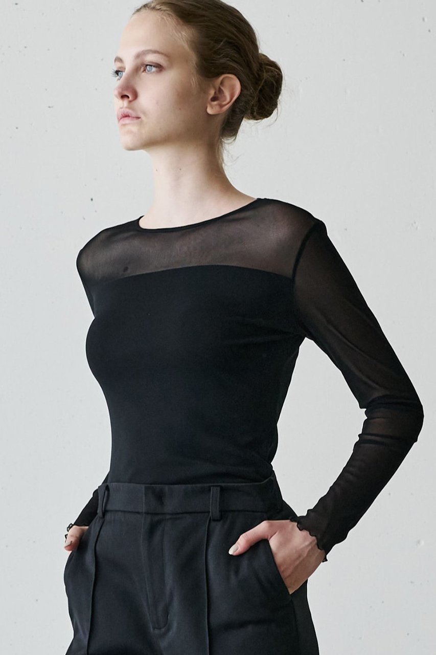 【ジェイドット/j.】のストレッチオーガンジー クルーネックトップス 人気、トレンドファッション・服の通販 founy(ファニー) 　ファッション　Fashion　レディースファッション　Fashion for Women　トップス・カットソー　Cut & Sew Tops　シャツ・ブラウス・オフィスカジュアル　Elegant Blouses & Button-Ups　ロングTシャツ・Tシャツ　Longline T-Shirts & Tees　カットソー・ベーシックTシャツ　Cut-and-Sewn Tops / Stretch Tees & Basics　おすすめ　Recommended / Our Picks　インナー　Innerwear　エアリー　Airy Texture　オーガンジー　Organza Fabric　コンパクト　Compact, Small Size　ジャケット　Jacket, Outerwear　ストレッチ　Stretch, Stretchy Fabric　スリーブ　Sleeve, Long Sleeve / Short Sleeve　デコルテ　Décolleté, Neckline　ベーシック　Basic, Essential　ロング　Long, Long-Length　エレガント 上品　Elegant　再入荷　Restock / Back in Stock　other-7|ID: prp329100004932680 ipo3291000000037023398