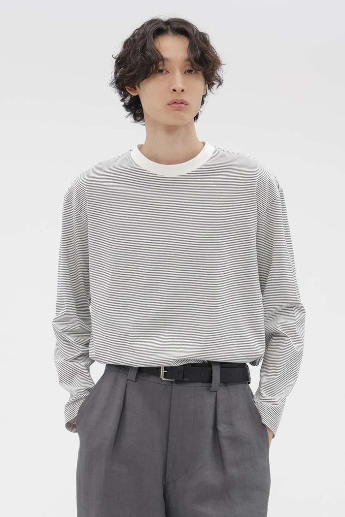 【その他のブランド/Other】のCOTTON STRIPE JERSEY TOP インテリア・キッズ・メンズ・レディースファッション・服の通販 founy(ファニー) https://founy.com/ ファッション Fashion レディースファッション Fashion for Women トップス・カットソー Cut & Sew Tops シャツ・ブラウス・オフィスカジュアル Elegant Blouses & Button-Ups ロングTシャツ・Tシャツ Longline T-Shirts & Tees カットソー・ベーシックTシャツ Cut-and-Sewn Tops / Stretch Tees & Basics なめらか Smooth, Silky Texture インナー Innerwear シンプル Simple, Minimal ストライプ Stripe, Striped Pattern スリーブ Sleeve, Long Sleeve / Short Sleeve バランス Balance, Style Balance フィット Fit, Slim Fit レギュラー Regular, Standard Fit ロング Long, Long-Length |ID: prp329100004932696 ipo3291000000037023613