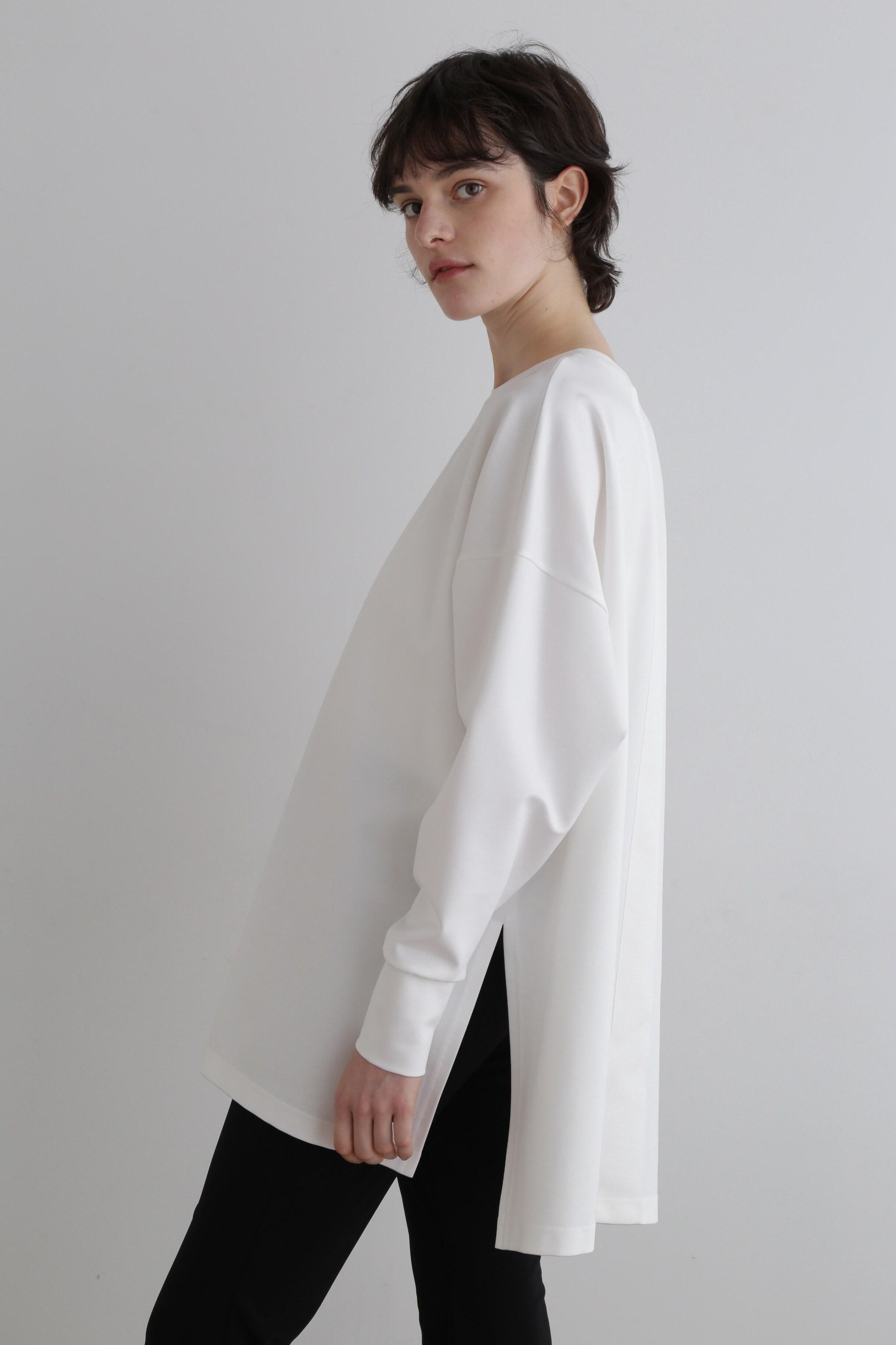 【ル フィル/LE PHIL】の《LE PHIL》BIGラインT 人気、トレンドファッション・服の通販 founy(ファニー) 　ファッション　Fashion　レディースファッション　Fashion for Women　トップス・カットソー　Cut & Sew Tops　シャツ・ブラウス・オフィスカジュアル　Elegant Blouses & Button-Ups　ロングTシャツ・Tシャツ　Longline T-Shirts & Tees　カットソー・ベーシックTシャツ　Cut-and-Sewn Tops / Stretch Tees & Basics　おすすめ　Recommended / Our Picks　カッティング　Cutting Detail　スタンダード　Standard, Basic　スリット　Slit, Slit Detail　スリーブ　Sleeve, Long Sleeve / Short Sleeve　ミックス　Mix, Mixed Style　リラックス　Relax, Relaxed Fit　レギンス　Leggings, Stretch Pants　ロング　Long, Long-Length　other-5|ID: prp329100004932792 ipo3291000000037024727