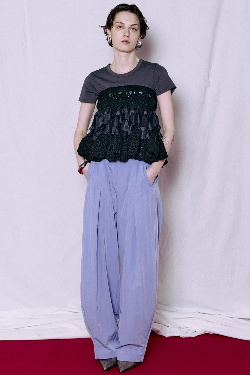 【メゾンスペシャル/MAISON SPECIAL】の2WAY Knit Flare Bustier/2WAYニットフレアビスチェ インテリア・キッズ・メンズ・レディースファッション・服の通販 founy(ファニー) 　ファッション　Fashion　レディースファッション　Fashion for Women　トップス・カットソー　Cut & Sew Tops　ニット　Knit Tops & Sweaters　キャミソール&ノースリーブ　Camisoles & Sleeveless Tops　シャツ・ブラウス・オフィスカジュアル　Elegant Blouses & Button-Ups　ロングTシャツ・Tシャツ　Longline T-Shirts & Tees　カットソー・ベーシックTシャツ　Cut-and-Sewn Tops / Stretch Tees & Basics　ビスチェ　Bustiers & Corset Tops / Layered Bustier Style　キャミソール　Camisole, Spaghetti Strap Top　タンク　Tank Top, Sleeveless Top　ビスチェ　Bustier, Corset Top　フリンジ　Fringe, Tassel　ボトム　Bottoms, Lower Wear　ミニスカート　Mini Skirt, Short Skirt　別注　Limited Edition, Custom Order　新作・新入荷　New Arrivals / New In　BLK(ブラック)|ID: prp329100004932827 ipo3291000000037025033