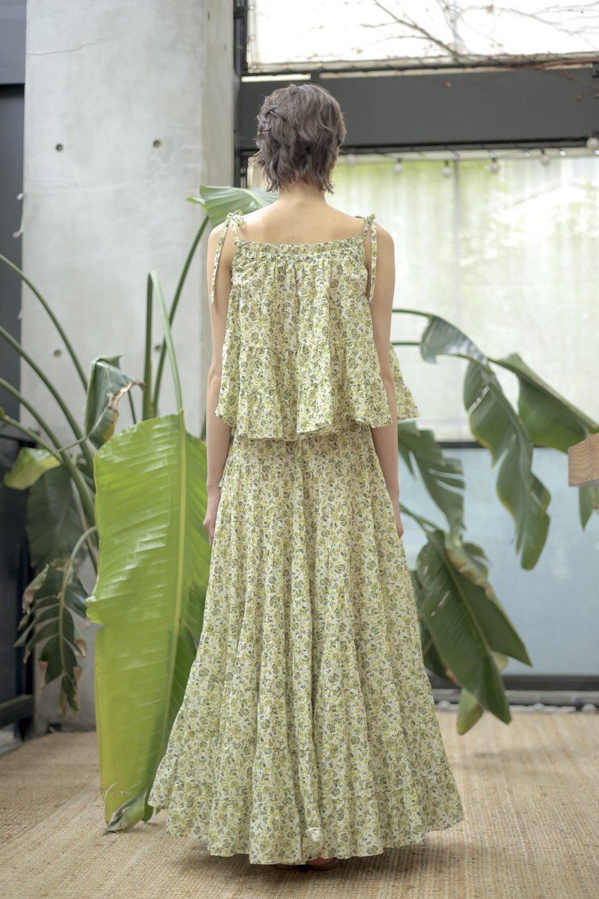 【マーレット/MERLETTE】のSAAZ PRINT フラワープリント ティアードキャミソール 人気、トレンドファッション・服の通販 founy(ファニー) 　ファッション　Fashion　レディースファッション　Fashion for Women　トップス・カットソー　Cut & Sew Tops　キャミソール&ノースリーブ　Camisoles & Sleeveless Tops　シャツ・ブラウス・オフィスカジュアル　Elegant Blouses & Button-Ups　ロングTシャツ・Tシャツ　Longline T-Shirts & Tees　カットソー・ベーシックTシャツ　Cut-and-Sewn Tops / Stretch Tees & Basics　花柄・フラワープリント・モチーフ　Floral Prints & Motifs / Flower Pattern Tops　キャミソール　Camisole, Spaghetti Strap Top　クロップド　Cropped, Short Length　タンク　Tank Top, Sleeveless Top　ティアード　Tiered, Tiered Style　フラワー　Flower, Floral　プリント　Print, Printed Pattern　夏　Summer　新作・新入荷　New Arrivals / New In　春　Spring　S/S・春夏　SS, Spring/Summer, Warm Season　other-8|ID: prp329100004932854 ipo3291000000037025281