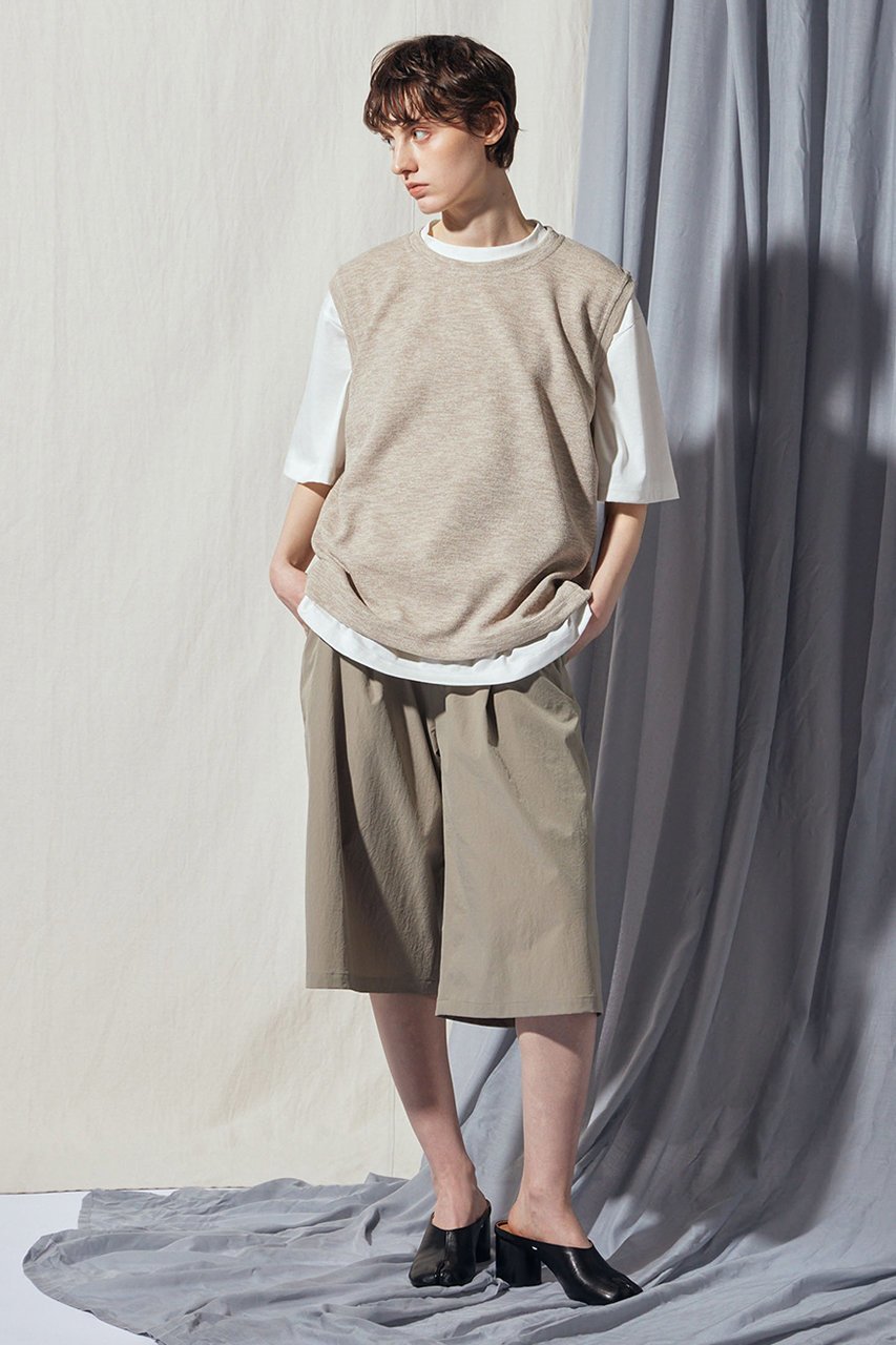 【フローレント/FLORENT】のリネンライクダブルフェイス ジャージートップス 人気、トレンドファッション・服の通販 founy(ファニー) 　ファッション　Fashion　レディースファッション　Fashion for Women　トップス・カットソー　Cut & Sew Tops　キャミソール&ノースリーブ　Camisoles & Sleeveless Tops　シャツ・ブラウス・オフィスカジュアル　Elegant Blouses & Button-Ups　ロングTシャツ・Tシャツ　Longline T-Shirts & Tees　カットソー・ベーシックTシャツ　Cut-and-Sewn Tops / Stretch Tees & Basics　なめらか　Smooth, Silky Texture　キャミソール　Camisole, Spaghetti Strap Top　タンク　Tank Top, Sleeveless Top　トラベル　Travel, Travel Gear　定番　Standard, Basic Item　新作・新入荷　New Arrivals / New In　other-6|ID: prp329100004932864 ipo3291000000037025357