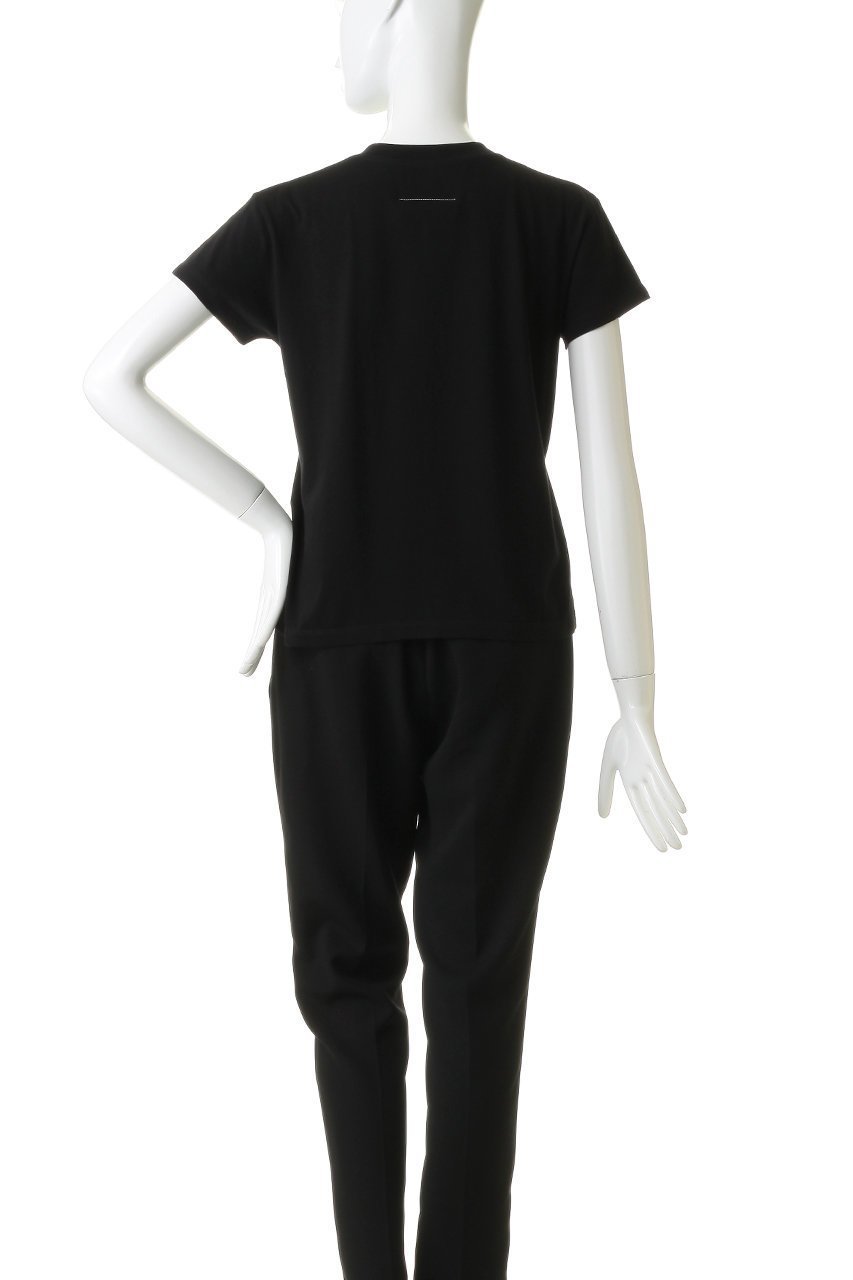 【エムエム6 メゾン マルタン マルジェラ/MM6 Maison Martin Margiela】のロゴプリントTシャツ 人気、トレンドファッション・服の通販 founy(ファニー) 　ファッション　Fashion　レディースファッション　Fashion for Women　トップス・カットソー　Cut & Sew Tops　シャツ・ブラウス・オフィスカジュアル　Elegant Blouses & Button-Ups　ロングTシャツ・Tシャツ　Longline T-Shirts & Tees　カットソー・ベーシックTシャツ　Cut-and-Sewn Tops / Stretch Tees & Basics　コンパクト　Compact, Small Size　ショート　Short, Short Length　スタイリッシュ　Stylish, Fashionable　スリーブ　Sleeve, Long Sleeve / Short Sleeve　ハーフ　Half, Half-Length　プリント　Print, Printed Pattern　新作・新入荷　New Arrivals / New In　other-4|ID: prp329100004932873 ipo3291000000037025441