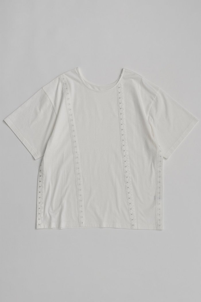 【メゾンスペシャル/MAISON SPECIAL】のHook-and-Eye Big Over T-Shirt/フックアイビッグオーバーTEE インテリア・キッズ・メンズ・レディースファッション・服の通販 founy(ファウニー) https://founy.com/ ファッション Fashion レディースファッション Fashion for Women トップス・カットソー Cut & Sew Tops シャツ・ブラウス・オフィスカジュアル Elegant Blouses & Button-Ups ロングTシャツ・Tシャツ Longline T-Shirts & Tees カットソー・ベーシックTシャツ Cut-and-Sewn Tops / Stretch Tees & Basics アシンメトリー Asymmetrical Style ショート Short, Short Length スリーブ Sleeve, Long Sleeve / Short Sleeve ドレープ Drape, Draping Fabric ベーシック Basic, Essential ランダム Random, Irregular 新作・新入荷 New Arrivals / New In |ID: prp329100004932884 ipo3291000000037025520