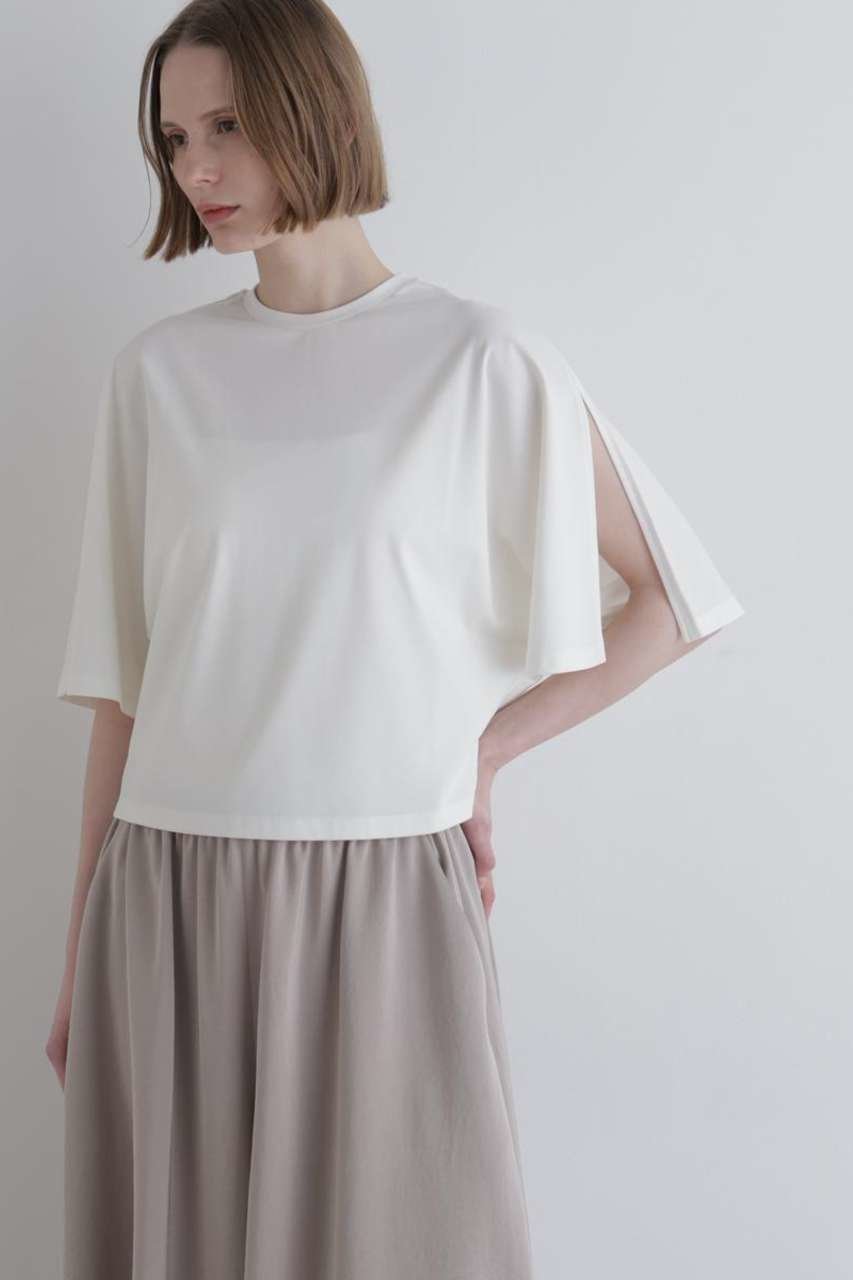 【ル フィル/LE PHIL】のスムーススリットプルオーバー 人気、トレンドファッション・服の通販 founy(ファニー) 　ファッション　Fashion　レディースファッション　Fashion for Women　トップス・カットソー　Cut & Sew Tops　シャツ・ブラウス・オフィスカジュアル　Elegant Blouses & Button-Ups　ロングTシャツ・Tシャツ　Longline T-Shirts & Tees　カジュアルプルオーバー・ニットトップス　Pullovers & Knit Tops / Casual Pullovers　カットソー・ベーシックTシャツ　Cut-and-Sewn Tops / Stretch Tees & Basics　ショート　Short, Short Length　スタンダード　Standard, Basic　スリット　Slit, Slit Detail　スリーブ　Sleeve, Long Sleeve / Short Sleeve　テーパード　Tapered, Tapered Pants　エレガント 上品　Elegant　新作・新入荷　New Arrivals / New In　other-2|ID: prp329100004932892 ipo3291000000037025594