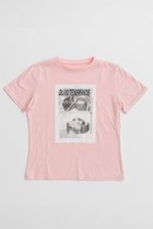 【メゾンスペシャル/MAISON SPECIAL】のQUINTESSENCE Print T-Shirt/QUINTESSENCEプリントTEE 人気、トレンドファッション・服の通販 founy(ファニー) ファッション Fashion レディースファッション Fashion for Women トップス・カットソー Cut & Sew Tops シャツ・ブラウス・オフィスカジュアル Elegant Blouses & Button-Ups ロングTシャツ・Tシャツ Longline T-Shirts & Tees カットソー・ベーシックTシャツ Cut-and-Sewn Tops / Stretch Tees & Basics グラフィック Graphic, Graphic Design ショート Short, Short Length スリーブ Sleeve, Long Sleeve / Short Sleeve デニム Denim, Jeans Material プリント Print, Printed Pattern 新作・新入荷 New Arrivals / New In thumbnail PNK(ピンク)|ID: prp329100004932898 ipo3291000000037025642