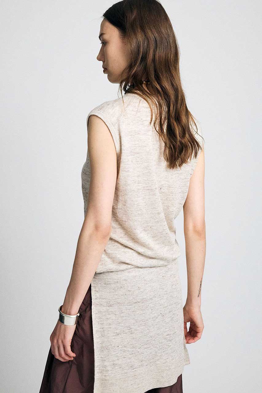 【ブリル/BRILL】のリネンノースリーブプルオーバー 人気、トレンドファッション・服の通販 founy(ファニー) 　ファッション　Fashion　レディースファッション　Fashion for Women　トップス・カットソー　Cut & Sew Tops　キャミソール&ノースリーブ　Camisoles & Sleeveless Tops　シャツ・ブラウス・オフィスカジュアル　Elegant Blouses & Button-Ups　ロングTシャツ・Tシャツ　Longline T-Shirts & Tees　カジュアルプルオーバー・ニットトップス　Pullovers & Knit Tops / Casual Pullovers　カットソー・ベーシックTシャツ　Cut-and-Sewn Tops / Stretch Tees & Basics　イタリア　Italy　キャミソール　Camisole, Spaghetti Strap Top　シンプル　Simple, Minimal　タンク　Tank Top, Sleeveless Top　ノースリーブ　Sleeveless, No-Sleeve　リネン　Linen, Linen Fabric　エレガント 上品　Elegant　新作・新入荷　New Arrivals / New In　other-3|ID: prp329100004932916 ipo3291000000037025792