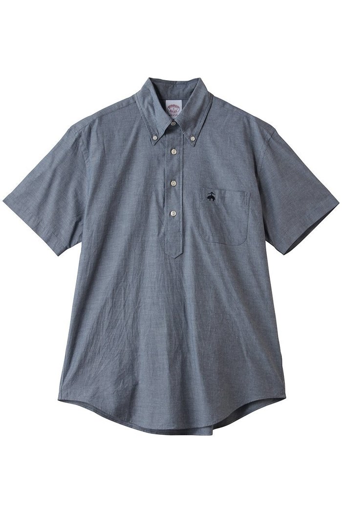 【ブルックス ブラザーズ/Brooks Brothers / MEN】の【MEN】コットンシャンブレー GFロゴ ショートスリーブ プルオーバーシャツ インテリア・キッズ・メンズ・レディースファッション・服の通販 founy(ファニー) https://founy.com/ ファッション Fashion メンズファッション Fashion for Men トップス・カットソー Cut & Sew Tops メンズシャツ Shirts おすすめ Recommended / Our Picks なめらか Smooth, Silky Texture インナー Innerwear ショート Short, Short Length シンプル Simple, Minimal ジャケット Jacket, Outerwear スリーブ Sleeve, Long Sleeve / Short Sleeve センター Center, Center Line ダウン Down, Puffer フロント Front, Front Design プリーツ Pleats, Pleated ボックス Boxy, Box Shape ポケット Pocket, Pocket Detail エレガント 上品 Elegant 半袖 Short Sleeve, Half Sleeve 定番 Standard, Basic Item 新作・新入荷 New Arrivals / New In |ID: prp329100004933009 ipo3291000000037026484