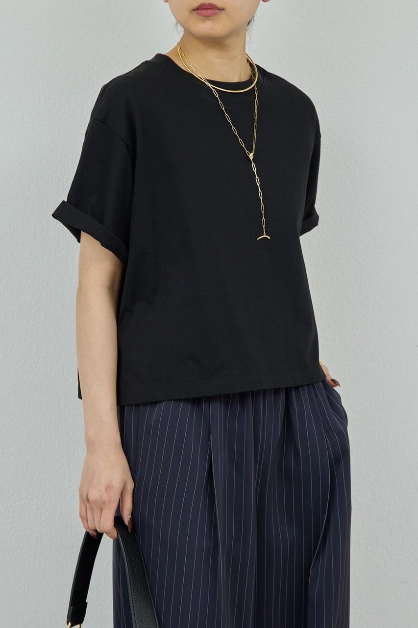 【ガリャルダガランテ/GALLARDAGALANTE】のクロップドTee インテリア・キッズ・メンズ・レディースファッション・服の通販 founy(ファニー) 　ファッション　Fashion　レディースファッション　Fashion for Women　トップス・カットソー　Cut & Sew Tops　シャツ・ブラウス・オフィスカジュアル　Elegant Blouses & Button-Ups　ロングTシャツ・Tシャツ　Longline T-Shirts & Tees　カットソー・ベーシックTシャツ　Cut-and-Sewn Tops / Stretch Tees & Basics　インナー　Innerwear　カットソー　Cut and Sewn Top　クロップド　Cropped, Short Length　コンパクト　Compact, Small Size　ショート　Short, Short Length　スリーブ　Sleeve, Long Sleeve / Short Sleeve　バランス　Balance, Style Balance　フィット　Fit, Slim Fit　新作・新入荷　New Arrivals / New In　ブラック|ID: prp329100004933042 ipo3291000000037026735