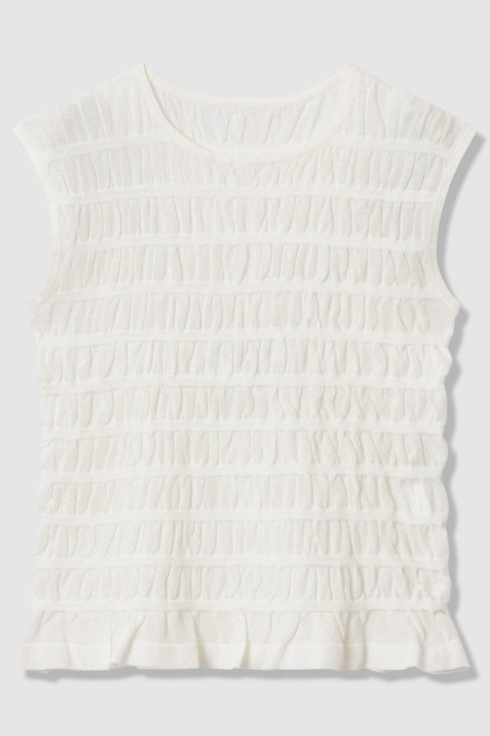 【アナイ/ANAYI】のシャーリング プルオーバー インテリア・キッズ・メンズ・レディースファッション・服の通販 founy(ファニー) https://founy.com/ ファッション Fashion レディースファッション Fashion for Women トップス・カットソー Cut & Sew Tops ニット Knit Tops & Sweaters カジュアルプルオーバー・ニットトップス Pullovers & Knit Tops / Casual Pullovers おすすめ Recommended / Our Picks インナー Innerwear ギャザー Gathered, Ruffled シャーリング Shirring, Ruched シンプル Simple, Minimal ジャケット Jacket, Outerwear ストレッチ Stretch, Stretchy Fabric タンク Tank Top, Sleeveless Top ノースリーブ Sleeveless, No-Sleeve 新作・新入荷 New Arrivals / New In |ID: prp329100004933192 ipo3291000000037027714