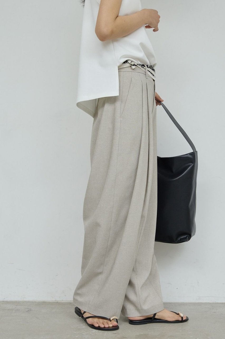 【ガリャルダガランテ/GALLARDAGALANTE】のダブルタックカーブスラックス 人気、トレンドファッション・服の通販 founy(ファニー) 　ファッション　Fashion　レディースファッション　Fashion for Women　パンツ　Pants & Trousers　スラックス　Slacks, Dress Pants　ダブル　Double, Double-Breasted　ドローストリング　Drawstring, Pull Cord　フィット　Fit, Slim Fit　今季　This Season, Current Season　新作・新入荷　New Arrivals / New In　other-6|ID: prp329100004933200 ipo3291000000037027797