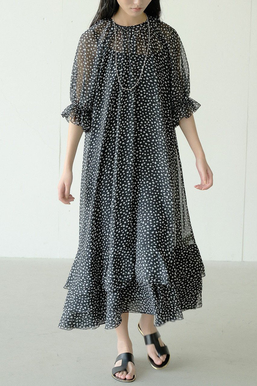 【ジェイドット/j.】のシフォンジョーゼット プリントワンピース 人気、トレンドファッション・服の通販 founy(ファニー) 　ファッション　Fashion　レディースファッション　Fashion for Women　ワンピース　Dresses　チュニック　Tunic Tops & Dresses　シフォン　Chiffon, Lightweight Fabric　ジョーゼット　Georgette, Semi-Sheer Fabric　チュニック　Tunic, Long Top　ドット　Polka Dot, Dot Pattern　フェミニン　Feminine, Girly　プリント　Print, Printed Pattern　モノトーン　Monotone, Black and White　ロング　Long, Long-Length　夏　Summer　新作・新入荷　New Arrivals / New In　春　Spring　S/S・春夏　SS, Spring/Summer, Warm Season　other-6|ID: prp329100004935554 ipo3291000000037037934