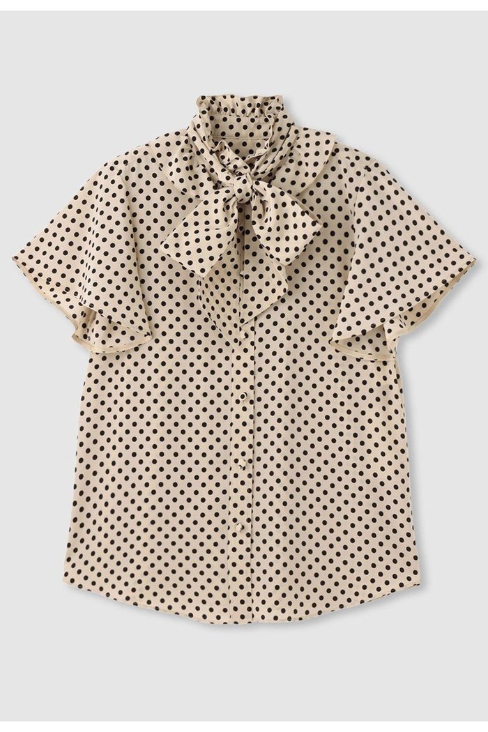 【アルアバイル/allureville】の【LOULOU WILLOUGHBY】デシンドットフレアスリーブブラウス インテリア・キッズ・メンズ・レディースファッション・服の通販 founy(ファニー) https://founy.com/ ファッション Fashion レディースファッション Fashion for Women トップス・カットソー Cut & Sew Tops シャツ・ブラウス・オフィスカジュアル Elegant Blouses & Button-Ups クラシカル Classical, Vintage-Inspired ショート Short, Short Length スリーブ Sleeve, Long Sleeve / Short Sleeve ドット Polka Dot, Dot Pattern フリル Frill, Ruffle フレア Flare, Flared リボン Ribbon, Bow エレガント 上品 Elegant 新作・新入荷 New Arrivals / New In |ID: prp329100004935563 ipo3291000000037038006