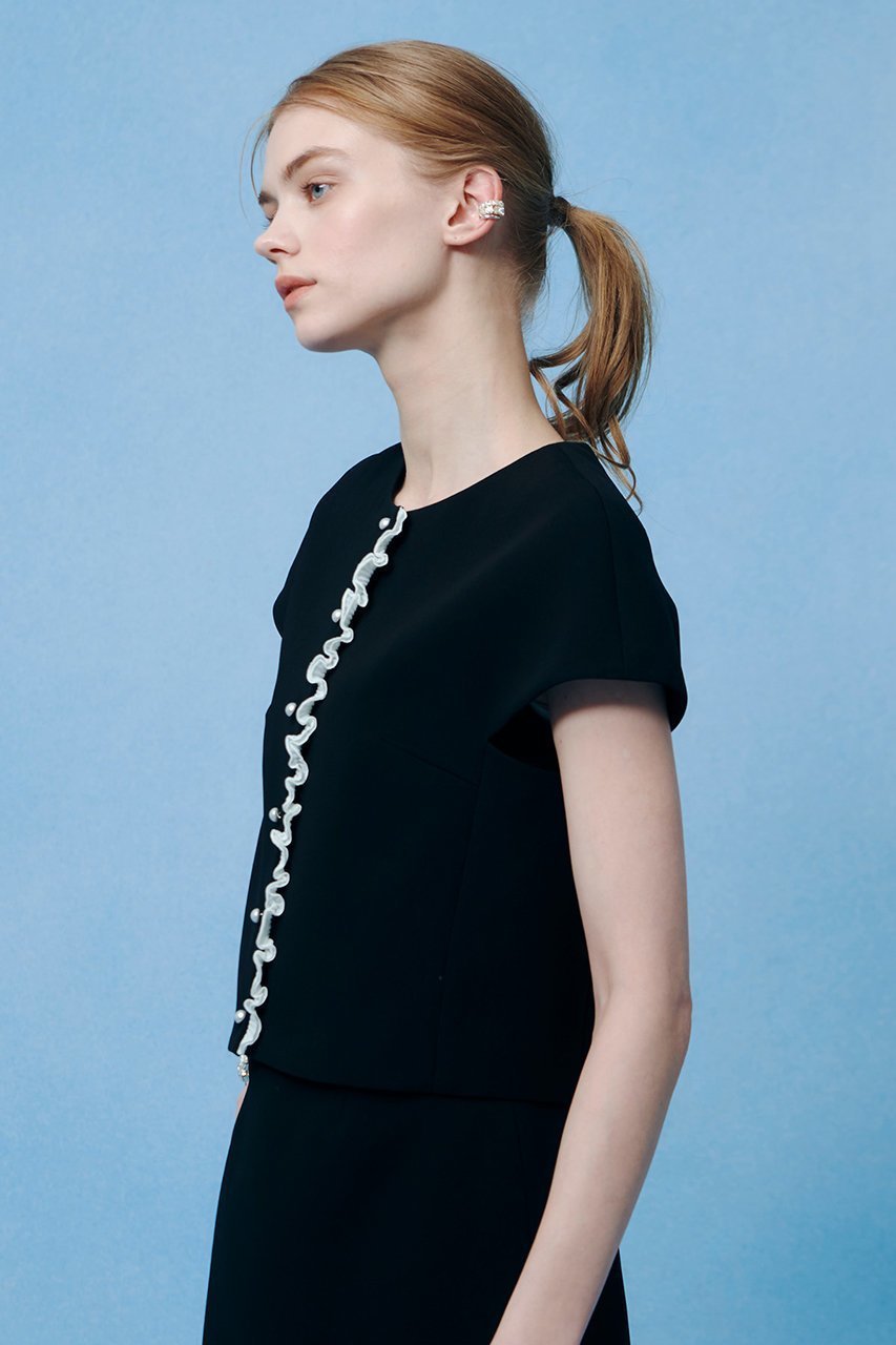 【アルアバイル/allureville】の【LOULOU WILLOUGHBY】ダブルクロスフリルジャケット 人気、トレンドファッション・服の通販 founy(ファニー) 　ファッション　Fashion　レディースファッション　Fashion for Women　アウター　Coat / Outerwear Collection　レディースジャケット・軽アウター　Jackets　おすすめ　Recommended / Our Picks　コンパクト　Compact, Small Size　ジャケット　Jacket, Outerwear　セットアップ　Set-Up, Coordinated Outfit　ダブル　Double, Double-Breasted　パール　Pearl, Pearl Accent　フリル　Frill, Ruffle　ボトム　Bottoms, Lower Wear　エレガント 上品　Elegant　半袖　Short Sleeve, Half Sleeve　新作・新入荷　New Arrivals / New In　other-4|ID: prp329100004935568 ipo3291000000037038059