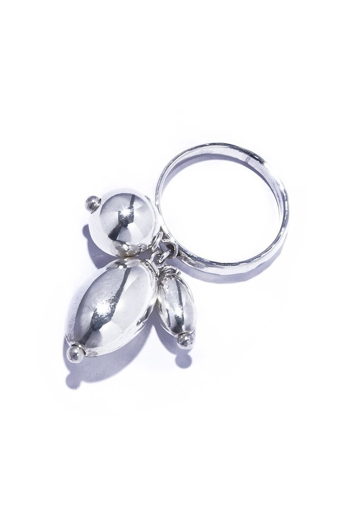 【クイップ クエイント/quip queint】のgerme triple リング インテリア・キッズ・メンズ・レディースファッション・服の通販 founy(ファニー) https://founy.com/ ファッション Fashion レディースファッション Fashion for Women カットソー Cut and Sewn Top シルバー Silver, Metallic Silver ジャケット Jacket, Outerwear フォルム Silhouette, Form |ID: prp329100004936560 ipo3291000000037043477