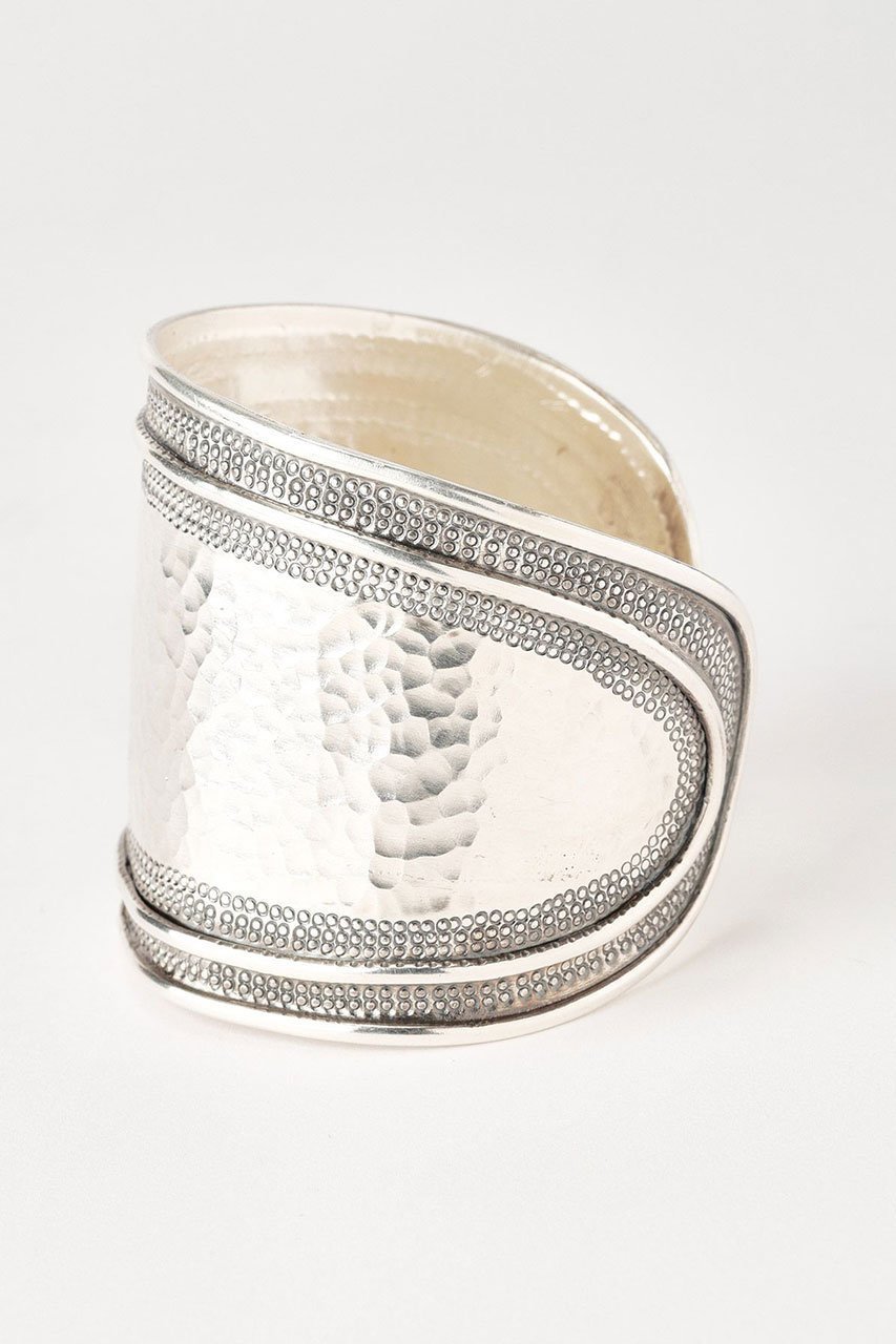 【カレンソロジー/Curensology】の〈CSG〉シルバーカレンバングル 人気、トレンドファッション・服の通販 founy(ファニー) 　ファッション　Fashion　レディースファッション　Fashion for Women　ジュエリー　Jewelry　チェーン＆カフブレスレット　Cuff & Chain Bracelets　バングル・カフブレスレット　Bangles & Cuff Bracelets　おすすめ　Recommended / Our Picks　アクセサリー　Fashion Accessories　シルバー　Silver, Metallic Silver　シンプル　Simple, Minimal　バングル　Bangle, Bracelet　other-6|ID: prp329100004936567 ipo3291000000037043522