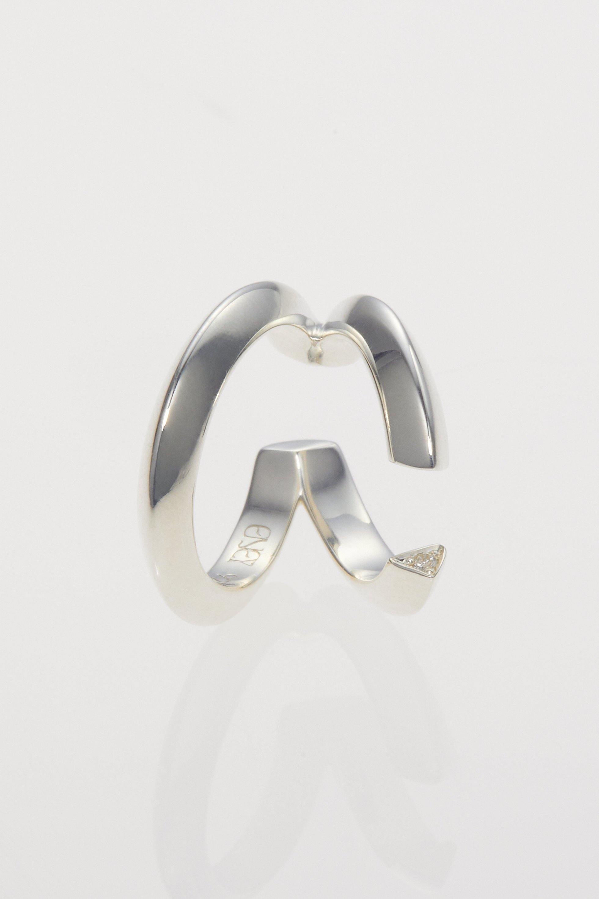 【エネイ/ENEY】のMEBUKI イヤーカフ(片耳用) 人気、トレンドファッション・服の通販 founy(ファニー) 　ファッション　Fashion　レディースファッション　Fashion for Women　ジュエリー　Jewelry　ファッションリング　Fashion Rings　イヤリング・フープ・ドロップタイプ　Hoop, Drop & Clip Earrings　イヤリング　Earrings　イヤーカフ　Ear Cuffs　シンプル　Simple, Minimal　ダイヤモンド　Diamond, Brilliant Cut　フープ　Hoop, Hoop Earrings　片耳　One-Ear, Single Earring　other-6|ID: prp329100004936610 ipo3291000000037043790