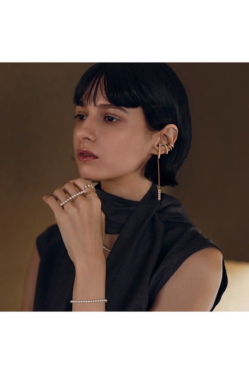 【プラス ヴァンドーム/Plus Vendome】のPEARL イヤーカフ セット 人気、トレンドファッション・服の通販 founy(ファニー) 　ファッション　Fashion　レディースファッション　Fashion for Women　ジュエリー　Jewelry　ファッションリング　Fashion Rings　イヤリング・フープ・ドロップタイプ　Hoop, Drop & Clip Earrings　アシンメトリー　Asymmetrical Style　イエロー　Yellow　イヤリング　Earrings　イヤーカフ　Ear Cuffs　コレクション　Collection, Seasonal Line　コーティング　Coating, Coated Finish　スタイリッシュ　Stylish, Fashionable　パール　Pearl, Pearl Accent　エレガント 上品　Elegant　other-8|ID: prp329100004936621 ipo3291000000037043876