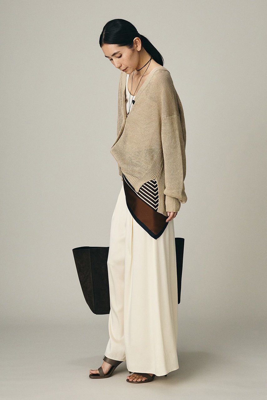 【カオス/Chaos】の【AENEIS】別注スカーフ 人気、トレンドファッション・服の通販 founy(ファニー) 　ファッション　Fashion　レディースファッション　Fashion for Women　ストール　Soft & Warm Scarves　マフラー・スヌード / 冬小物の定番　Scarves & Mufflers　イタリア　Italy　エレガント 上品　Elegant　シルク　Silk, 100% Silk　スカーフ　Scarf, Neckwear　ストール　Stole, Wrap　なめらか　Smooth, Silky Texture　プリント　Print, Printed Pattern　ボックス　Boxy, Box Shape　別注　Limited Edition, Custom Order　マフラー　Scarf, Muffler　モダン　Modern, Contemporary　ラフィア　Raffia, Natural Straw　ギフト プレゼント　Gift / Present　other-5|ID: prp329100004936654 ipo3291000000037044035