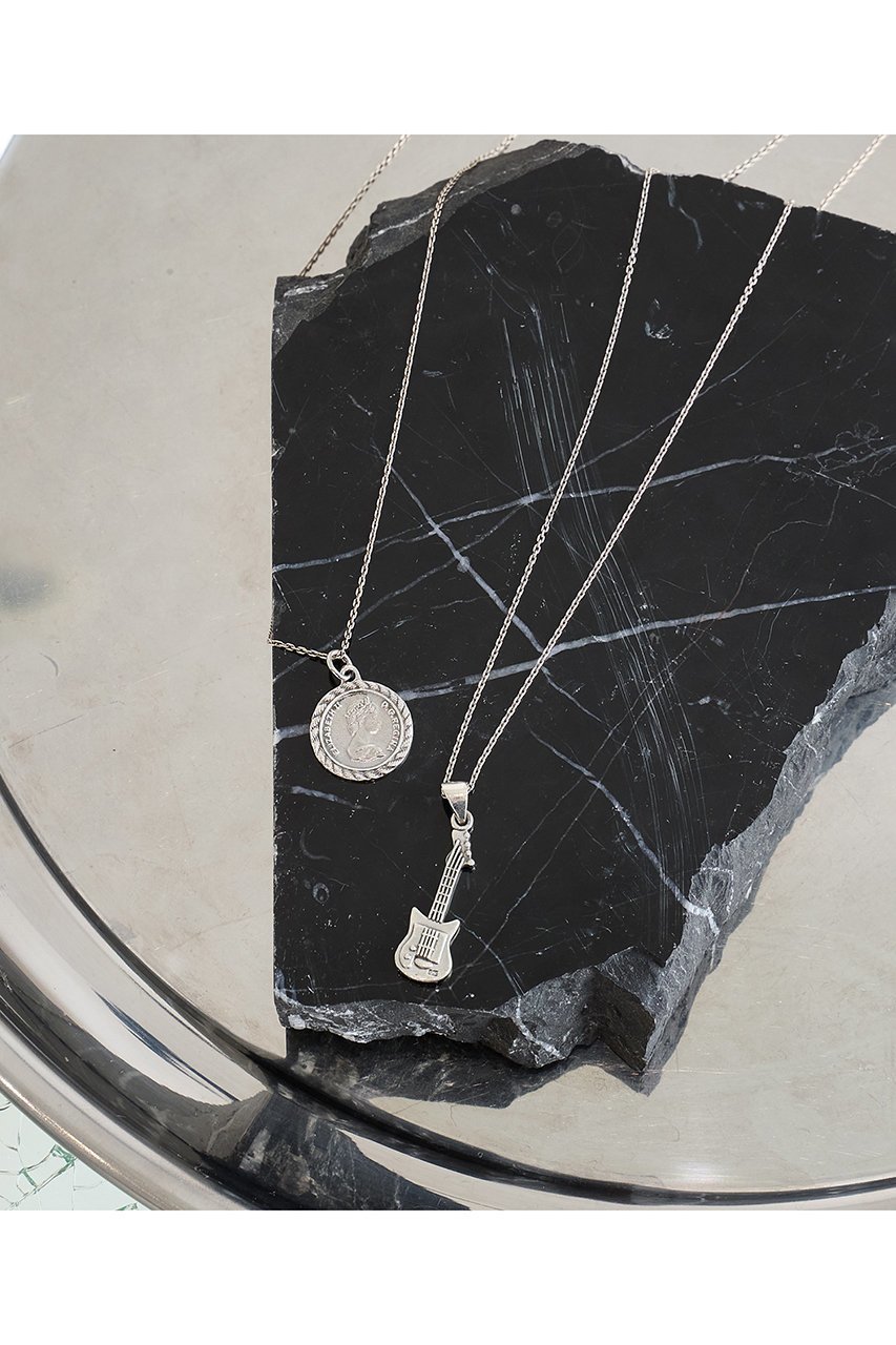 【ウィムガゼット/Whim Gazette】の【Hoaw.】ギターネックレス 925SV 人気、トレンドファッション・服の通販 founy(ファニー) 　ファッション　Fashion　レディースファッション　Fashion for Women　ジュエリー　Jewelry　ネックレス　Necklaces & Pendants　シルバー　Silver, Metallic Silver　シンプル　Simple, Minimal　チェーン　Chain, Chain Strap　チョーカー　Tulle, Mesh Fabric　ネックレス　Necklace, Pendant Necklace　モチーフ　Motif, Design Theme　ロング　Long, Long-Length　ヴィンテージ　Vintage Style　エレガント 上品　Elegant　other-4|ID: prp329100004936656 ipo3291000000037044047