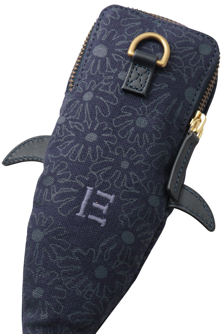 【プレインピープル/PLAIN PEOPLE】のWHALE CASE 人気、トレンドファッション・服の通販 founy(ファニー) 　ファッション　Fashion　レディースファッション　Fashion for Women　ポーチ&ミニバッグ　Pouches & Mini Bags　おすすめ　Recommended / Our Picks　なめらか　Smooth, Silky Texture　チャーム　Charm, Pendant　フラワー　Flower, Floral　ポーチ　Pouch, Small Case　エレガント 上品　Elegant　other-5|ID: prp329100004936744 ipo3291000000037044740