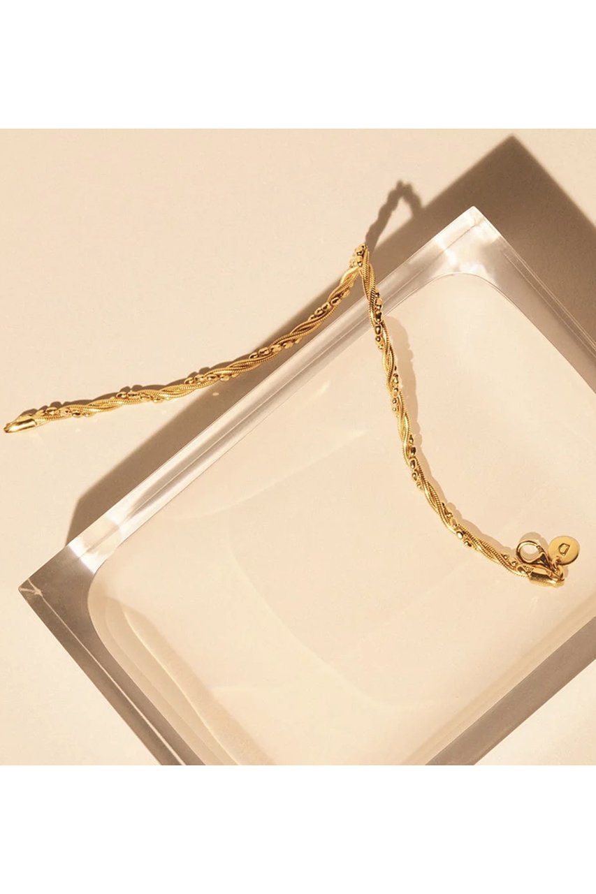 【デイジー ロンドン/DAISY LONDON】のShrimps Twist Chain ブレスレット 人気、トレンドファッション・服の通販 founy(ファニー) 　ファッション　Fashion　レディースファッション　Fashion for Women　ジュエリー　Jewelry　チェーン＆カフブレスレット　Cuff & Chain Bracelets　バングル・カフブレスレット　Bangles & Cuff Bracelets　シンプル　Simple, Minimal　ブレスレット　Bracelet, Wristband　エレガント 上品　Elegant　other-6|ID: prp329100004936747 ipo3291000000037044762