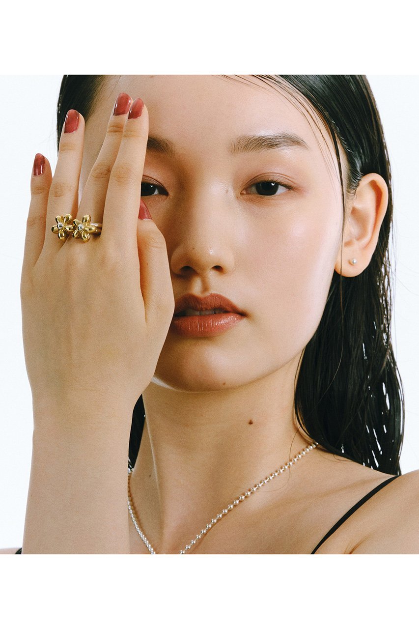 【メゾンドパルス/MAISON DPULSE】のflower charm リング (silver/K24GP) 人気、トレンドファッション・服の通販 founy(ファニー) 　ファッション　Fashion　レディースファッション　Fashion for Women　おすすめ　Recommended / Our Picks　エレガント 上品　Elegant　シルバー　Silver, Metallic Silver　チャーム　Charm, Pendant　バルーン　Balloon, Balloon Silhouette　フラワー　Flower, Floral　モチーフ　Motif, Design Theme　再入荷　Restock / Back in Stock　other-2|ID: prp329100004936876 ipo3291000000037045674