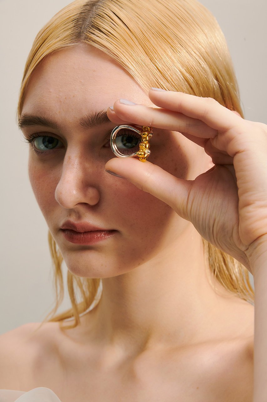 【メゾンドパルス/MAISON DPULSE】のflower charm リング (silver/K24GP) 人気、トレンドファッション・服の通販 founy(ファニー) 　ファッション　Fashion　レディースファッション　Fashion for Women　おすすめ　Recommended / Our Picks　エレガント 上品　Elegant　シルバー　Silver, Metallic Silver　チャーム　Charm, Pendant　バルーン　Balloon, Balloon Silhouette　フラワー　Flower, Floral　モチーフ　Motif, Design Theme　再入荷　Restock / Back in Stock　other-3|ID: prp329100004936876 ipo3291000000037045675