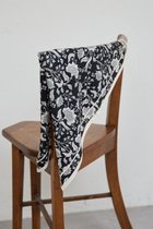 【ガリャルダガランテ/GALLARDAGALANTE】の更紗プリントシルクスカーフ 人気、トレンドファッション・服の通販 founy(ファニー) ファッション Fashion レディースファッション Fashion for Women ストール Soft & Warm Scarves マフラー・スヌード / 冬小物の定番 Scarves & Mufflers なめらか Smooth, Silky Texture シルク Silk, 100% Silk スカーフ Scarf, Neckwear ストール Stole, Wrap マフラー Scarf, Muffler エレガント 上品 Elegant thumbnail ブラック|ID: prp329100004936892 ipo3291000000037045764