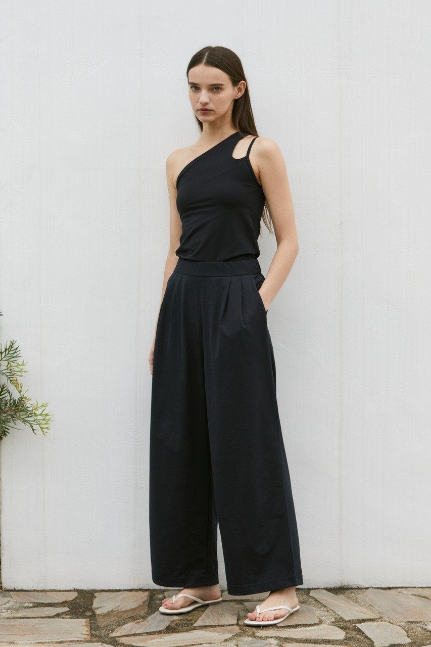 【ジュリエ/Julier】のムーブプライムワイドパンツ 人気、トレンドファッション・服の通販 founy(ファニー) 　ファッション　Fashion　レディースファッション　Fashion for Women　パンツ　Pants & Trousers　スポーツウェア　Functional & Stylish Sportswear　スポーツ パンツ　Workout Pants / Training Shorts / Joggers　シンプル　Simple, Minimal　スポーツ　Sports, Activewear　フロント　Front, Front Design　吸水　Absorbent, Quick-Dry　新作・新入荷　New Arrivals / New In　other-6|ID: prp329100004936969 ipo3291000000037046270