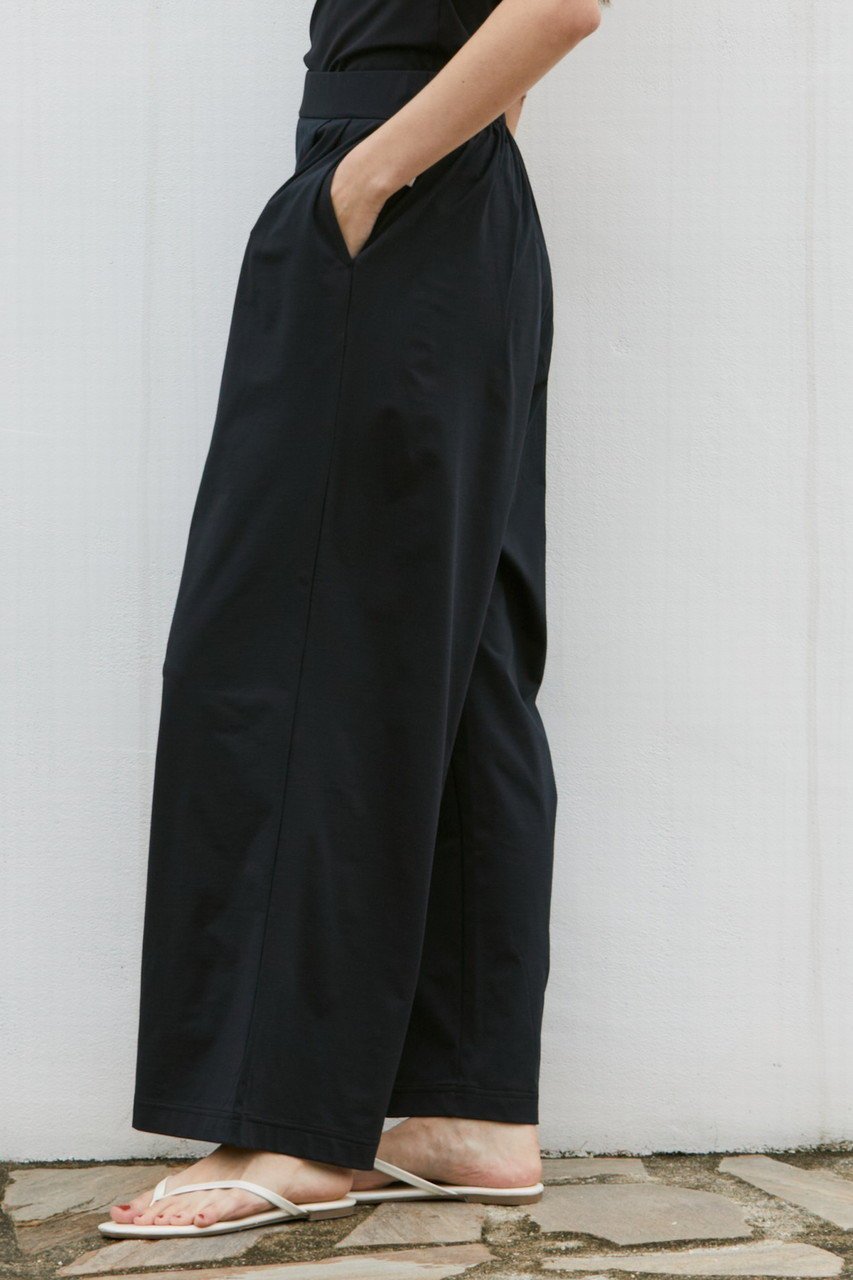 【ジュリエ/Julier】のムーブプライムワイドパンツ 人気、トレンドファッション・服の通販 founy(ファニー) 　ファッション　Fashion　レディースファッション　Fashion for Women　パンツ　Pants & Trousers　スポーツウェア　Functional & Stylish Sportswear　スポーツ パンツ　Workout Pants / Training Shorts / Joggers　シンプル　Simple, Minimal　スポーツ　Sports, Activewear　フロント　Front, Front Design　吸水　Absorbent, Quick-Dry　新作・新入荷　New Arrivals / New In　other-7|ID: prp329100004936969 ipo3291000000037046271