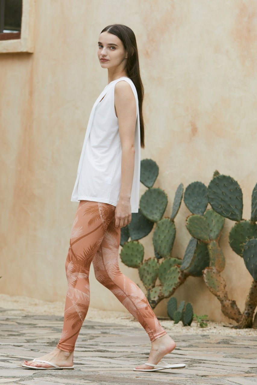 【ジュリエ/Julier】のpalmtreeプリントスーパーハイレギンス 人気、トレンドファッション・服の通販 founy(ファニー) 　ファッション　Fashion　レディースファッション　Fashion for Women　パンツ　Pants & Trousers　レギンス　Leggings & Stretch Pants　おすすめ　Recommended / Our Picks　スポーツ　Sports, Activewear　セットアップ　Set-Up, Coordinated Outfit　ハイライズ　High Rise, High Waist　プリント　Print, Printed Pattern　ポケット　Pocket, Pocket Detail　リゾート　Resort, Vacation Style　人気　Popular, Best Seller　新作・新入荷　New Arrivals / New In　水着　Swimsuit, Swimwear　other-7|ID: prp329100004936972 ipo3291000000037046300