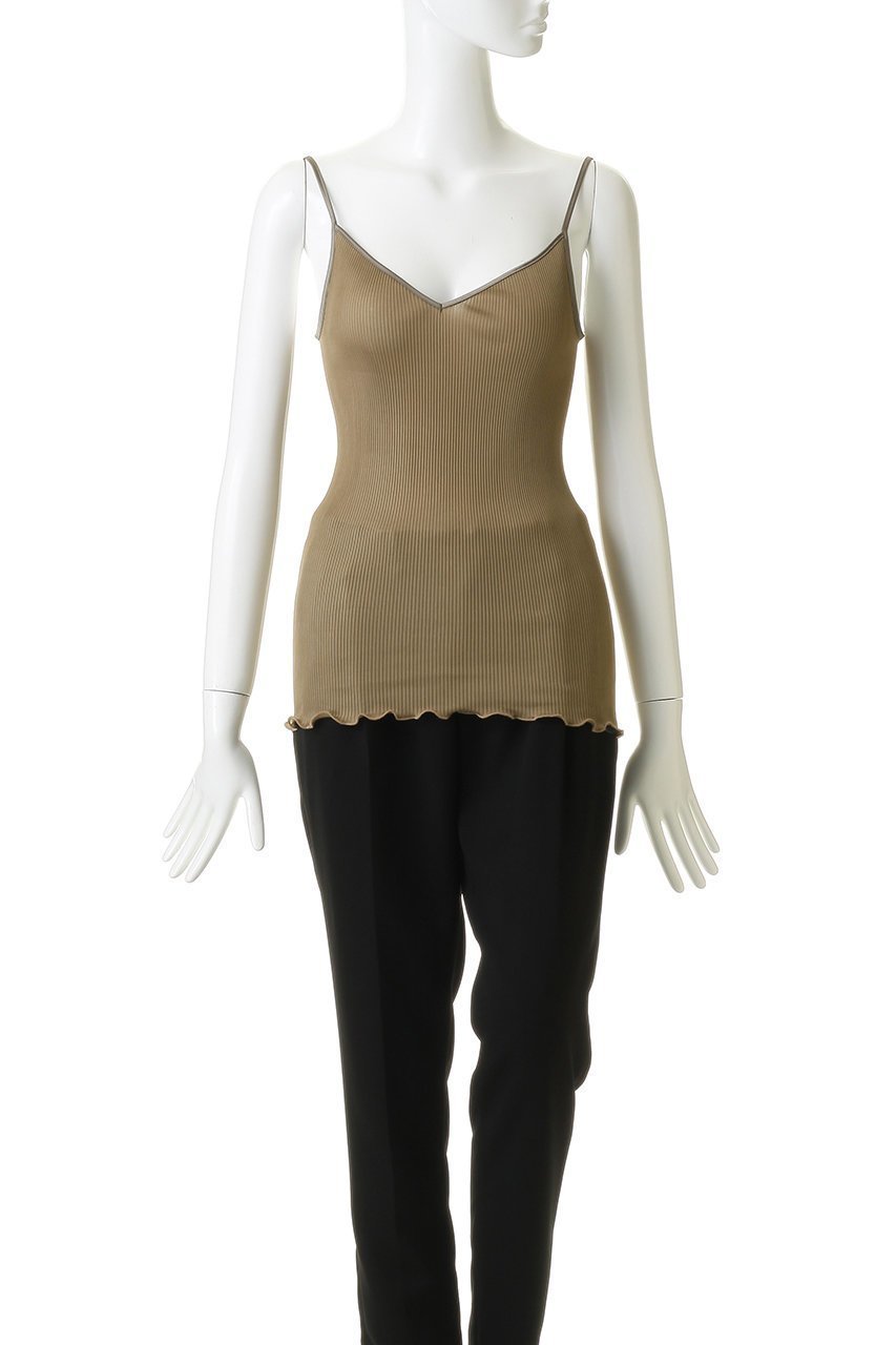 【アロマティック/AROMATIQUE】のVネックキャミソール 人気、トレンドファッション・服の通販 founy(ファニー) 　ファッション　Fashion　レディースファッション　Fashion for Women　下着・ランジェリー　Lingerie & Intimates　その他ランジェリー・インナーアイテム　Other Lingerie / Intimates　インナー　Innerwear　カッティング　Cutting Detail　キャミソール　Camisole, Spaghetti Strap Top　シルク　Silk, 100% Silk　ドレス　Dress, One-Piece　ラグジュアリー　Luxury, Elegant　ランジェリー　Lingerie, Intimate Wear　新作・新入荷　New Arrivals / New In　other-2|ID: prp329100004937073 ipo3291000000037046968