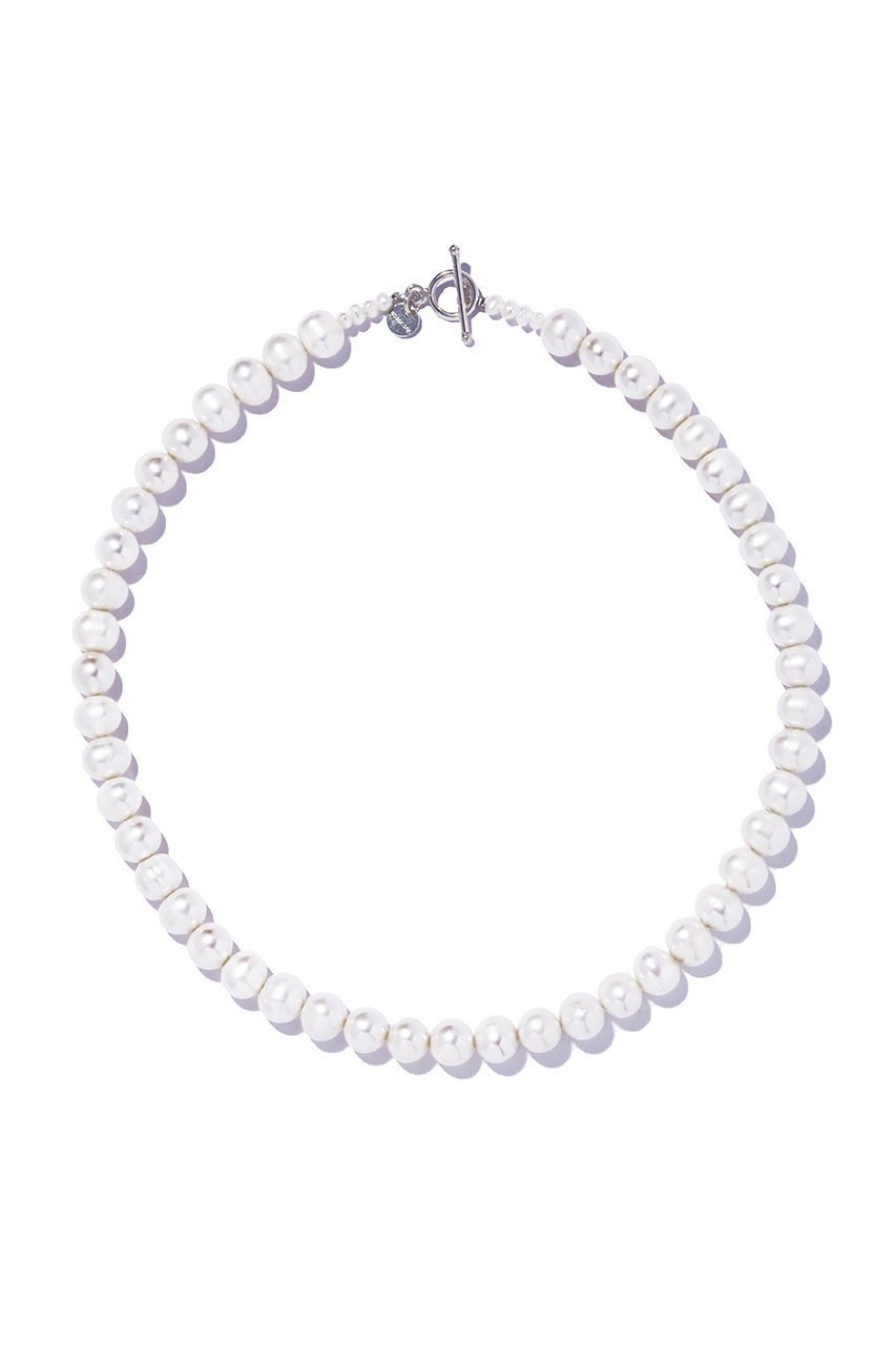 【ルボンボン/les bonbon】のlunelle pearl ネックレス 人気、トレンドファッション・服の通販 founy(ファニー) 　ファッション　Fashion　レディースファッション　Fashion for Women　ジュエリー　Jewelry　ネックレス　Necklaces & Pendants　なめらか　Smooth, Silky Texture　シンプル　Simple, Minimal　ネックレス　Necklace, Pendant Necklace　パール　Pearl, Pearl Accent　リュクス　Luxury, Elegant, High-End, Chic　エレガント 上品　Elegant　再入荷　Restock / Back in Stock　 other-1|ID: prp329100004937149 ipo3291000000037047459