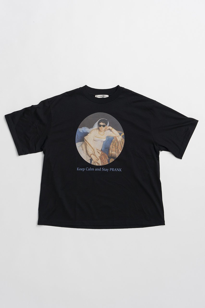 【プランク プロジェクト/PRANK PROJECT】のKeep Calm and Stay プリントTシャツ / Art Graphic Oversized T-shirt インテリア・キッズ・メンズ・レディースファッション・服の通販 founy(ファニー) 　ファッション　Fashion　レディースファッション　Fashion for Women　トップス・カットソー　Cut & Sew Tops　シャツ・ブラウス・オフィスカジュアル　Elegant Blouses & Button-Ups　ロングTシャツ・Tシャツ　Longline T-Shirts & Tees　カットソー・ベーシックTシャツ　Cut-and-Sewn Tops / Stretch Tees & Basics　クラシック　Classic, Timeless Style　グラフィック　Graphic, Graphic Design　ショート　Short, Short Length　スリーブ　Sleeve, Long Sleeve / Short Sleeve　プリント　Print, Printed Pattern　リラックス　Relax, Relaxed Fit　新作・新入荷　New Arrivals / New In　BLK(ブラック)|ID: prp329100004937170 ipo3291000000037047605