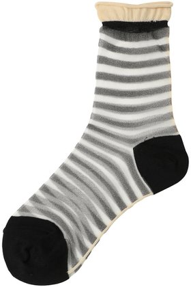 【アンティパスト/ANTIPAST】のシアークロスストライプソックス 人気、トレンドファッション・服の通販 founy(ファニー) ファッション Fashion レディースファッション Fashion for Women ソックス&靴下 Socks & Hosiery レッグウェア・ストッキング Legwear & Hosiery サンダル Sandals, Summer Shoes シアー Sheer, See-Through ソックス Socks, Hosiery フェミニン Feminine, Girly 今季 This Season, Current Season 再入荷 Restock / Back in Stock |ID:prp329100004937224