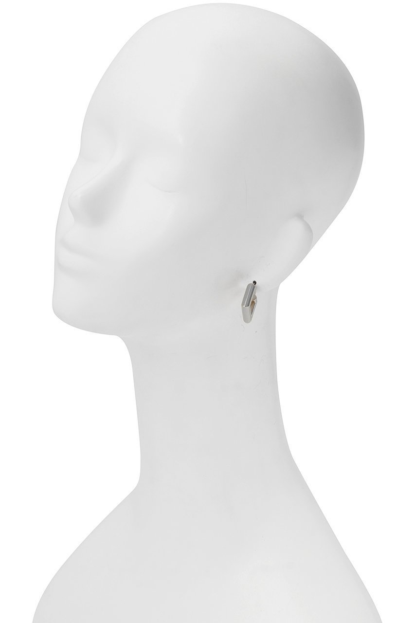 【デイジー ロンドン/DAISY LONDON】の【POLLY SAYER】 CHUBBY SQUARE HOOP ピアス 人気、トレンドファッション・服の通販 founy(ファニー) 　ファッション　Fashion　レディースファッション　Fashion for Women　ジュエリー　Jewelry　ファッションリング　Fashion Rings　イヤリング・フープ・ドロップタイプ　Hoop, Drop & Clip Earrings　イヤリング　Earrings　コレクション　Collection, Seasonal Line　シルバー　Silver, Metallic Silver　スクエア　Square, Square Shape　スリム　Slim, Slim Fit　パーティ　Party, Party Style　フォルム　Silhouette, Form　人気　Popular, Best Seller　再入荷　Restock / Back in Stock　other-3|ID: prp329100004937367 ipo3291000000037048974