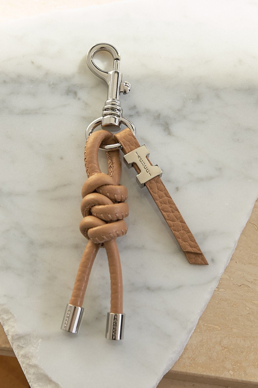 【イアクッチ/IACUCCI】のジェメッリ CERVO 人気、トレンドファッション・服の通販 founy(ファニー) 　ファッション　Fashion　レディースファッション　Fashion for Women　シルバー　Silver, Metallic Silver　チャーム　Charm, Pendant　メタル　Metal, Metal Parts　モチーフ　Motif, Design Theme　ラップ　Wrap, Wrap Design　ループ　Loop, Loop Knit　エレガント 上品　Elegant　人気　Popular, Best Seller　再入荷　Restock / Back in Stock　other-2|ID: prp329100004937401 ipo3291000000037049224