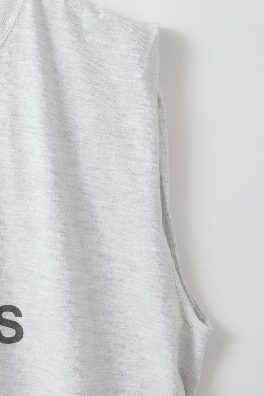 【ハー/HER.】の【4/23 12:00販売開始】PEANUTS TANK 人気、トレンドファッション・服の通販 founy(ファニー) 　ファッション　Fashion　レディースファッション　Fashion for Women　トップス・カットソー　Cut & Sew Tops　キャミソール&ノースリーブ　Camisoles & Sleeveless Tops　シャツ・ブラウス・オフィスカジュアル　Elegant Blouses & Button-Ups　ロングTシャツ・Tシャツ　Longline T-Shirts & Tees　カットソー・ベーシックTシャツ　Cut-and-Sewn Tops / Stretch Tees & Basics　キャミソール　Camisole, Spaghetti Strap Top　タンク　Tank Top, Sleeveless Top　ヴィンテージ　Vintage Style　新作・新入荷　New Arrivals / New In　other-5|ID: prp329100004937410 ipo3291000000037049289