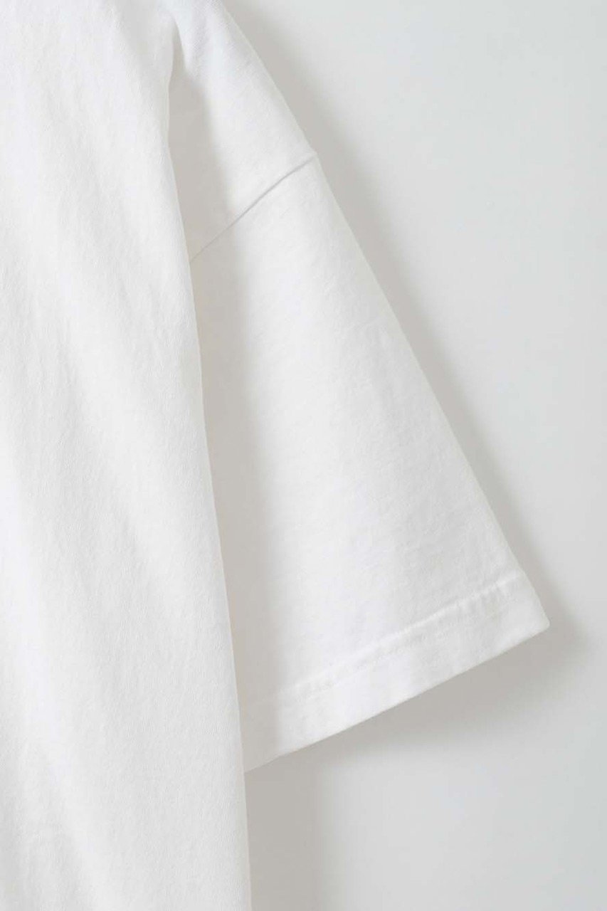 【ハー/HER.】の【4/23 12:00販売開始】PEANUTS BACK T-shirt 人気、トレンドファッション・服の通販 founy(ファニー) 　ファッション　Fashion　レディースファッション　Fashion for Women　トップス・カットソー　Cut & Sew Tops　シャツ・ブラウス・オフィスカジュアル　Elegant Blouses & Button-Ups　ロングTシャツ・Tシャツ　Longline T-Shirts & Tees　カットソー・ベーシックTシャツ　Cut-and-Sewn Tops / Stretch Tees & Basics　ショート　Short, Short Length　スリーブ　Sleeve, Long Sleeve / Short Sleeve　プリント　Print, Printed Pattern　ヴィンテージ　Vintage Style　新作・新入荷　New Arrivals / New In　other-5|ID: prp329100004937411 ipo3291000000037049298